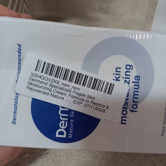 DerMend Fragile Skin Moisturizing Formula Cream SEALED! (2PK) - Picture 4 of 5